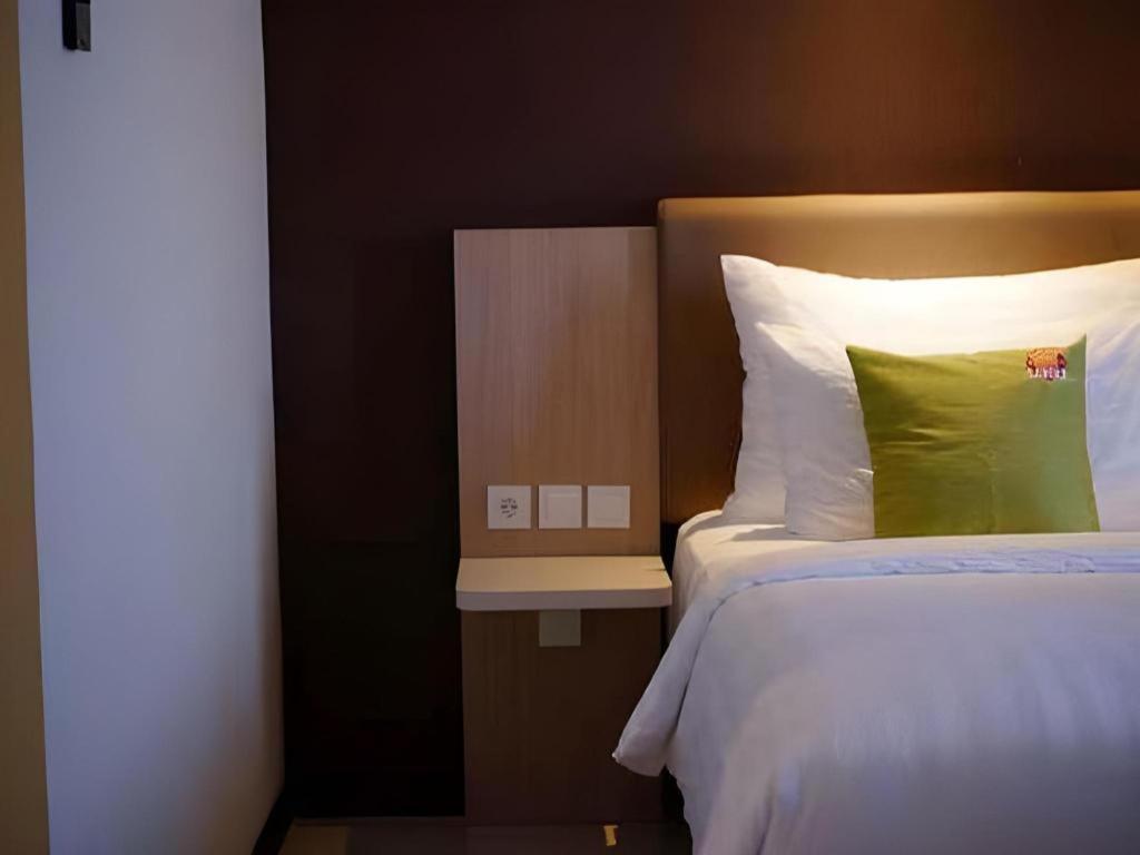 Dafam Pacific Caesar Hotel 3*