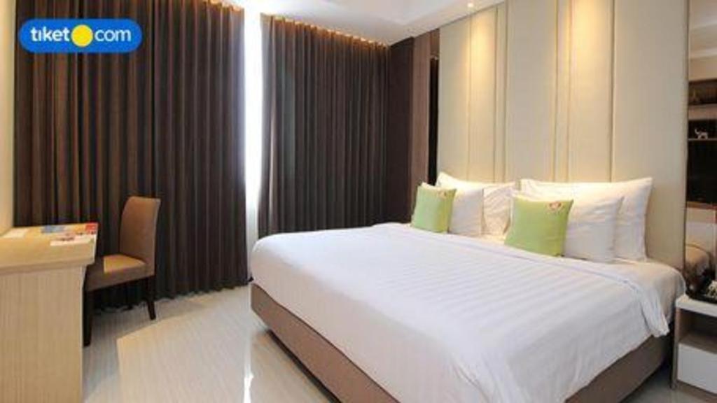 Dafam Pacific Caesar Hotel 3*