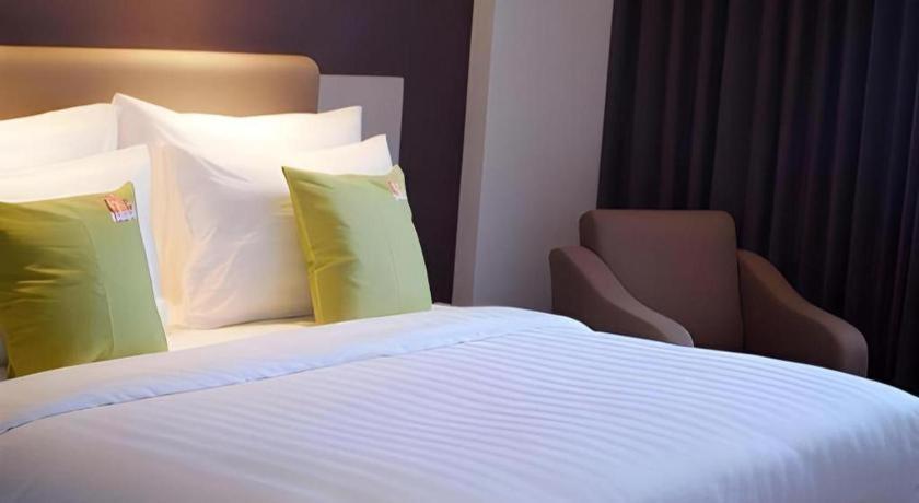 Hotel Dafam Pacific Caesar 3*